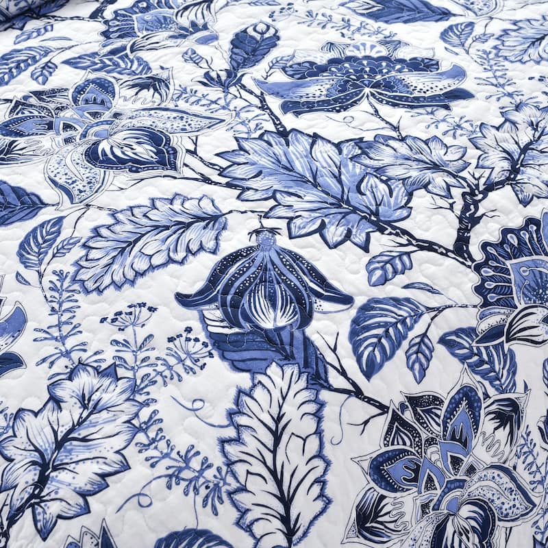 Lush Decor Cynthia Jacobean Cotton 3 Piece Quilt Set