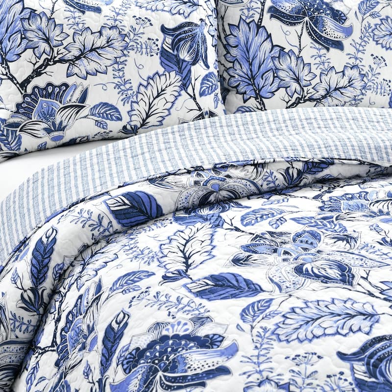 Lush Decor Cynthia Jacobean Cotton 3 Piece Quilt Set