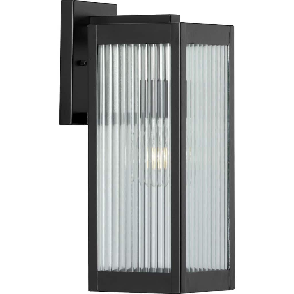 Felton Collection Black One-Light Medium Wall Lantern - 18.500" x 10.240" x 8.470"