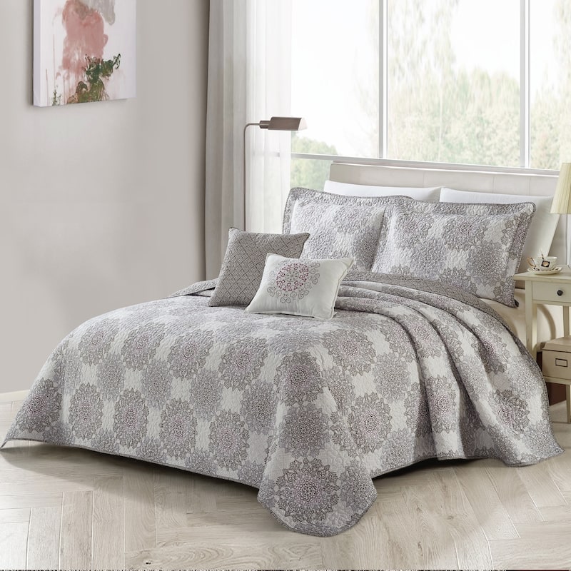 Porch & Den Starflower Medallion Pattern Microfiber 5-piece Quilt Set