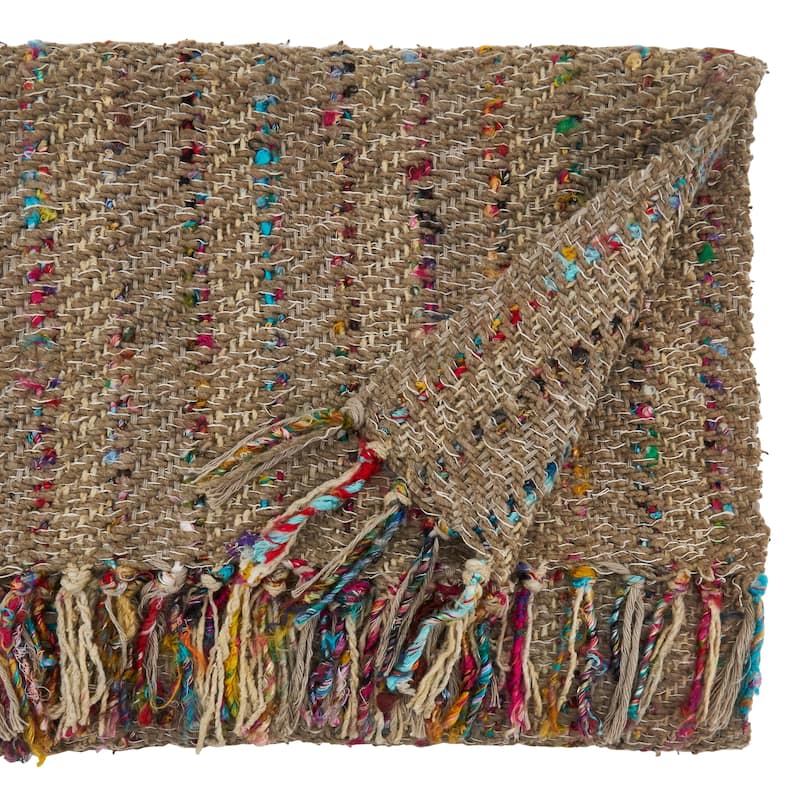 Table Runner With Thin Stripe Design