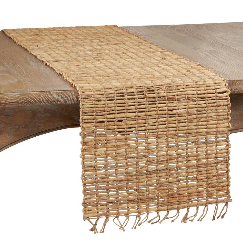 Table Runner With Water Hyacinth Construction