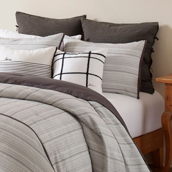 Ed By Degeneres Riad 24 Black Comforter Set Degeneres Riad 24 Black Comforter Set