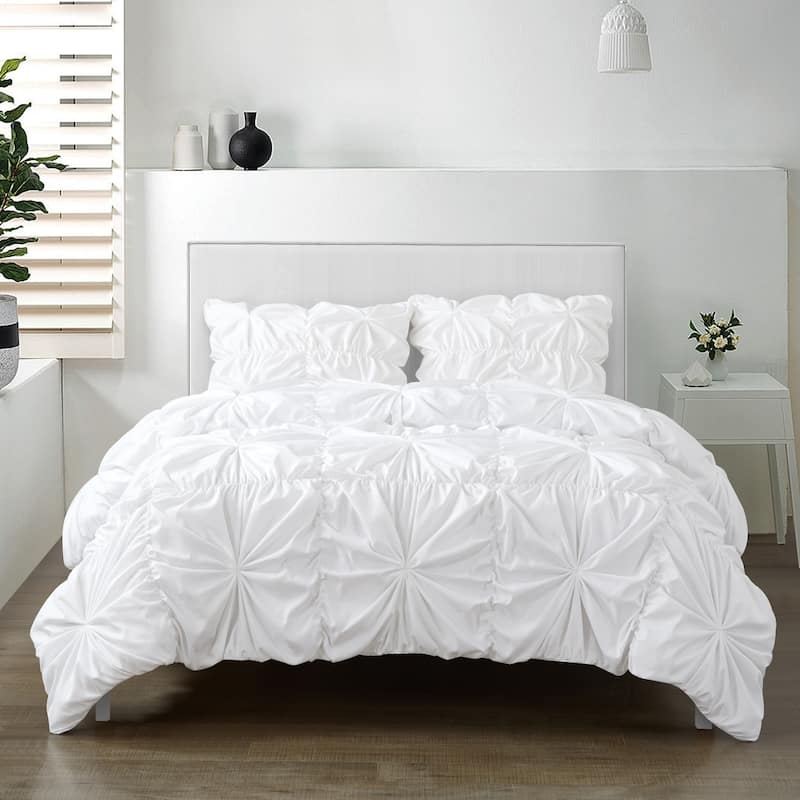 Casa Pintuck 3pc Coverlet Set