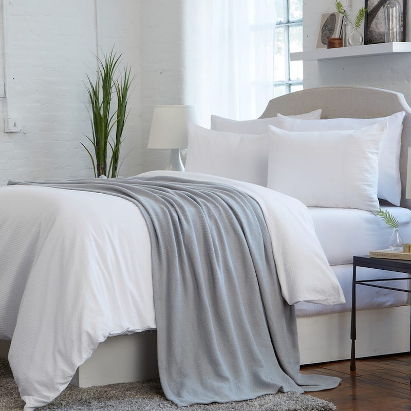 Luxurious Ringspun Cotton Lightweight Bed Blanket