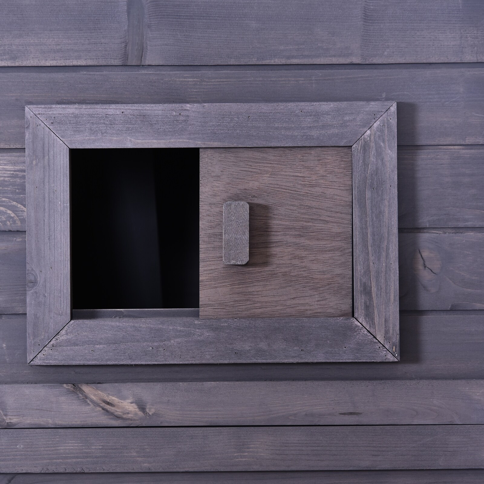 wooden outdoor cat run