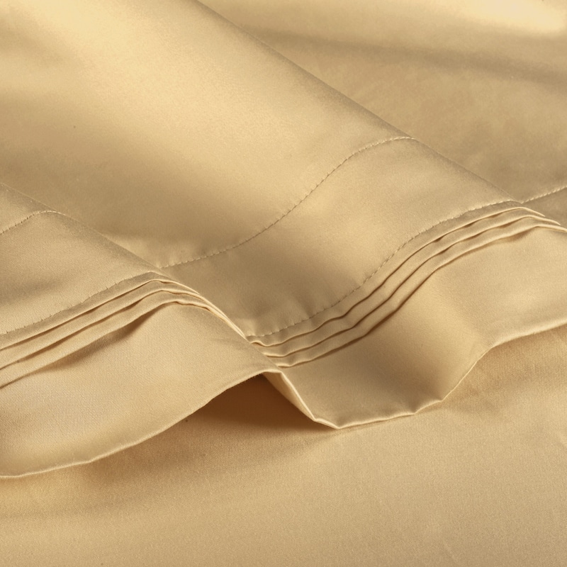 Superior Egyptian Cotton 1000 Thread Count Solid Pillowcase Set (Set of 2) - Gold - Standard