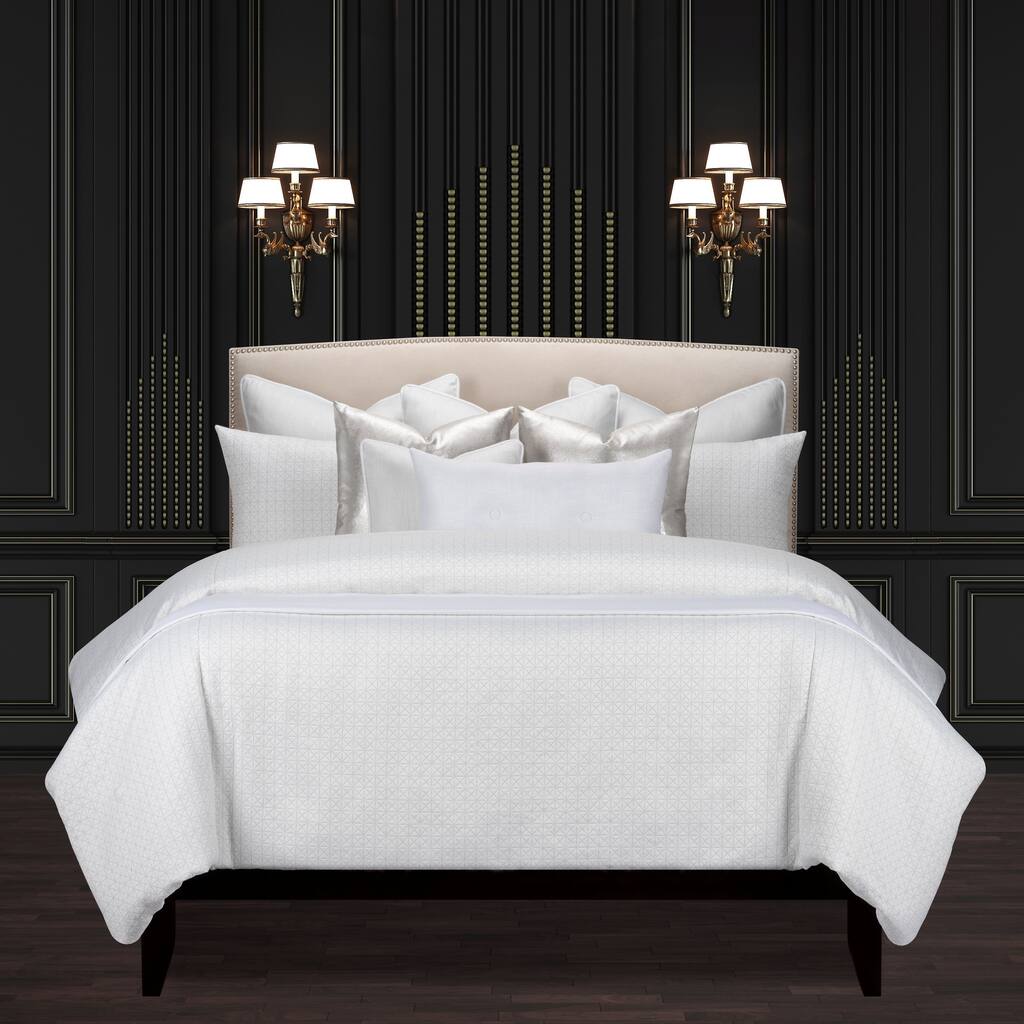 Manuscript Geometric Shimmering Supreme Duvet Cover and Insert Set