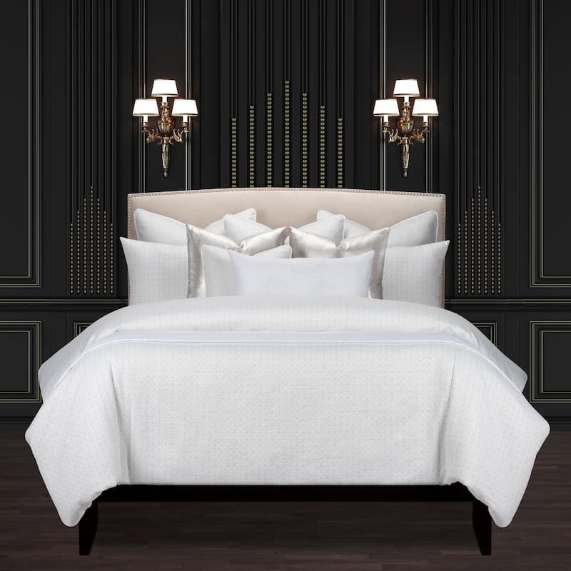Manuscript Geometric Shimmering Supreme Duvet Cover and Insert Set - King - White
