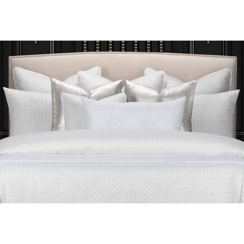 Manuscript Geometric Shimmering Supreme Duvet Cover and Insert Set