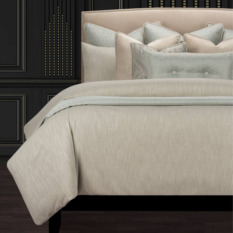 Lumiere Shimmering Supreme Duvet Cover and Insert Set