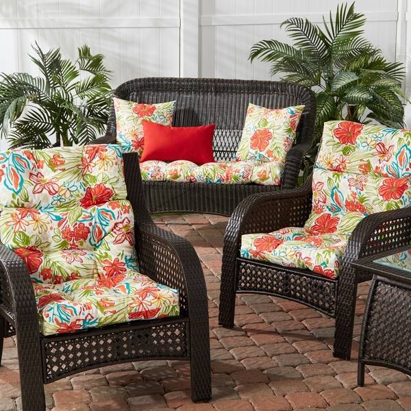 Shop Breeze Floral 22 Inch X 44 Inch Outdoor High Back Chair Cushion Overstock 30757717