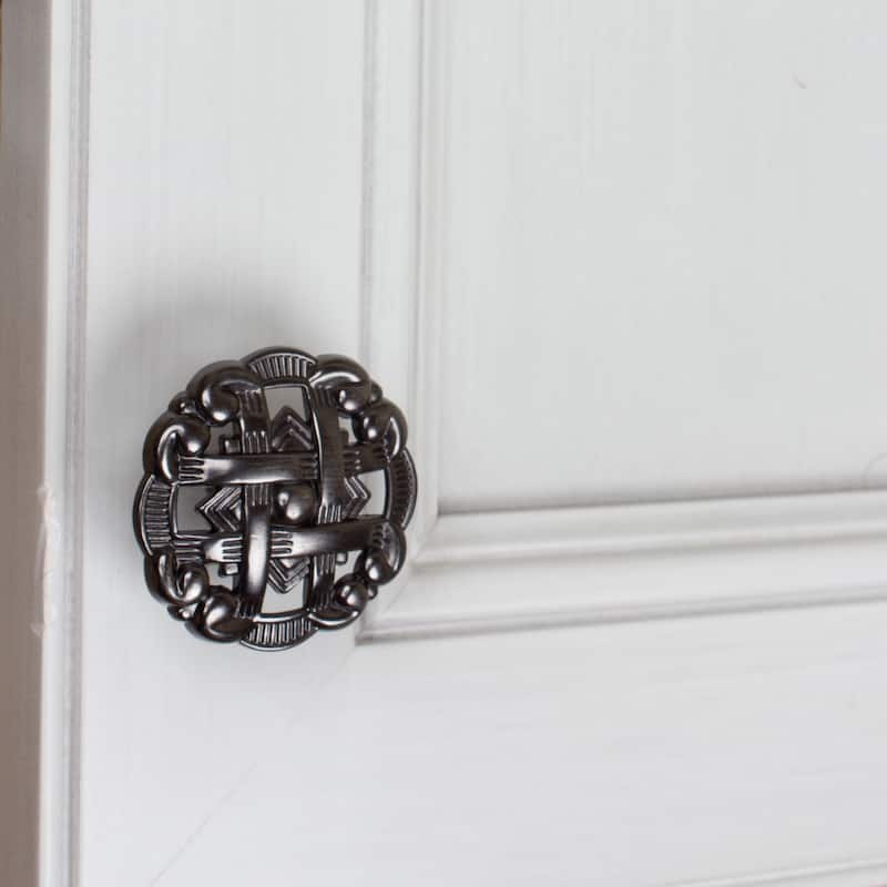 GlideRite 5-Pack 1-3/8" Brushed Pewter Celtic Medallion Cabinet Knobs - Brushed Pewter