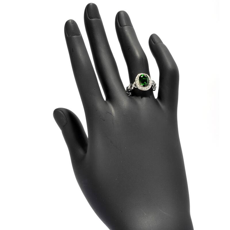 18K Yellow Gold Silver 2.74Ctw Chrome Diopside Solitaire W/ Accent Ring