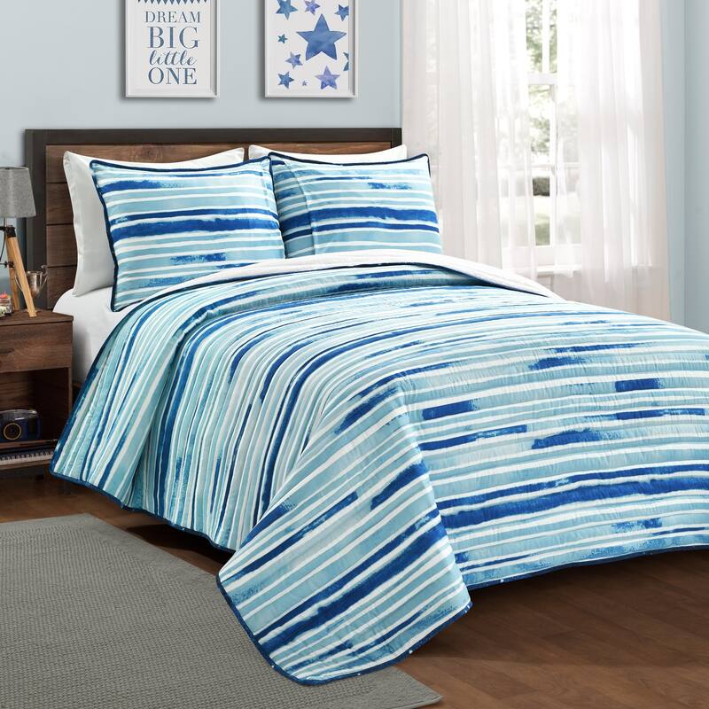 Lush Decor Space Star Ombre Reversible Print Quilt Set