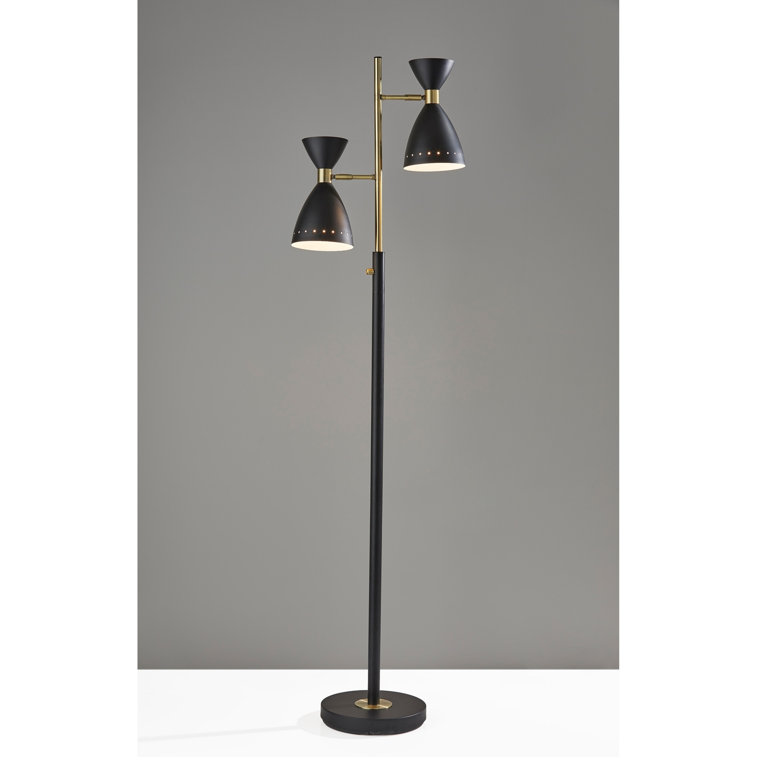 Adesso Black & Antique Brass Oscar Tree Lamp