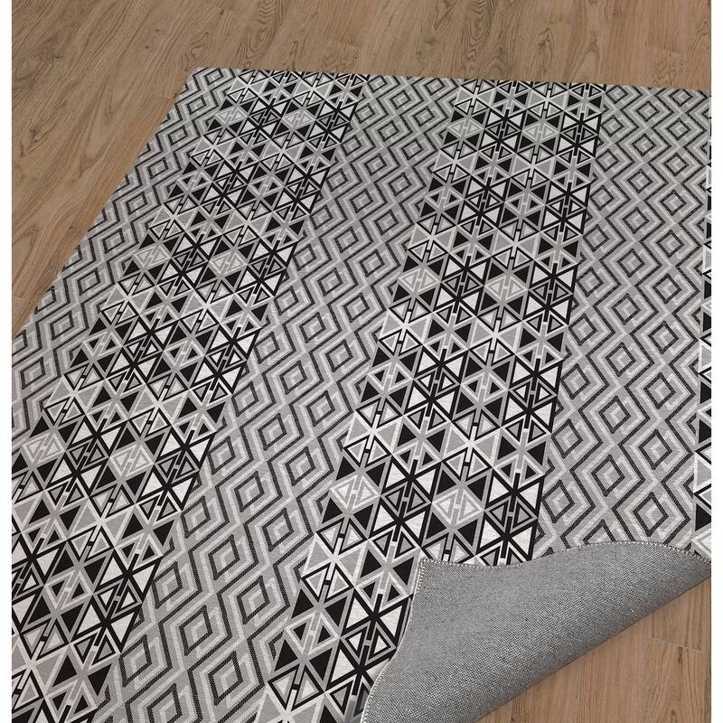 TEELA BLACK & WHITE Kitchen Mat By Kavka Designs Bed Bath & Beyond