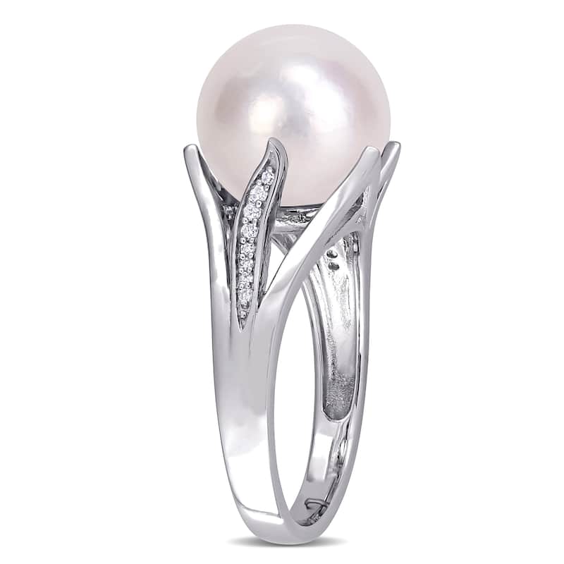 Miadora Sterling Silver Cultured FW Pearl and Diamond Accent Solitaire Split Shank Ring (11-12 mm)