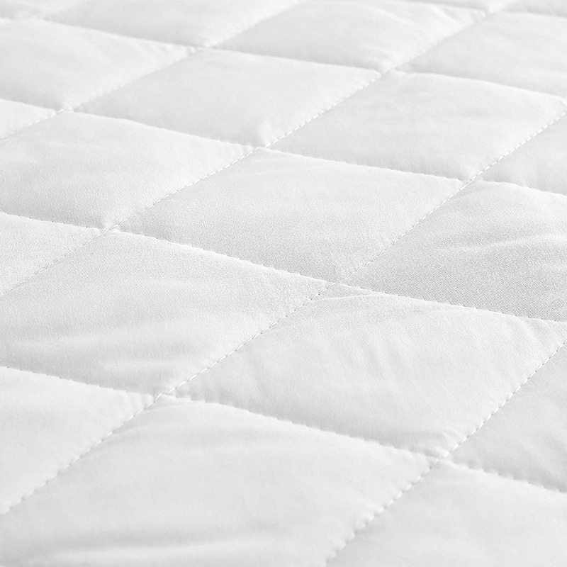 College Dorm Waterproof Mattress Protector - Twin XL
