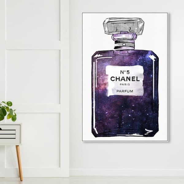 Oliver Gal Fashion and Glam Wall Art Framed Canvas Prints 'Galaxy