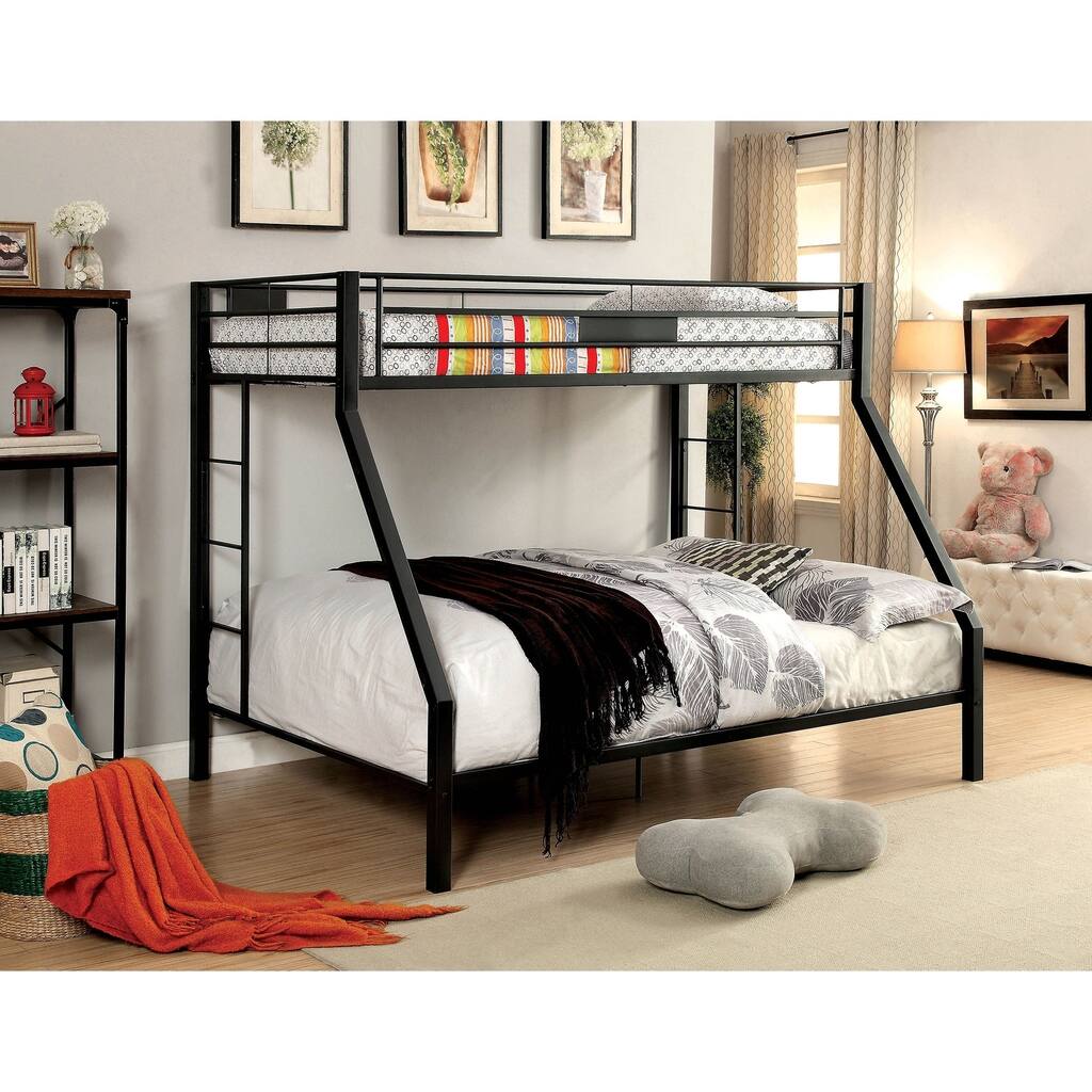 Williams Home Furnishing Claren Queen Bed in Black Finish