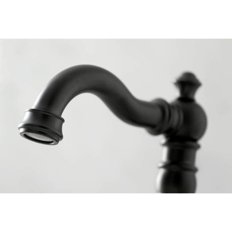 Kingston Brass English Classic Widespread Bathroom Faucet
