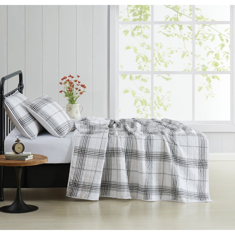 Cottage Classics Cottage Plaid 3 Piece Quilt Set