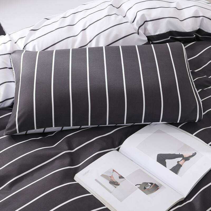3-piece Reversible Duvet Cover Set Geometric Strip Pattern