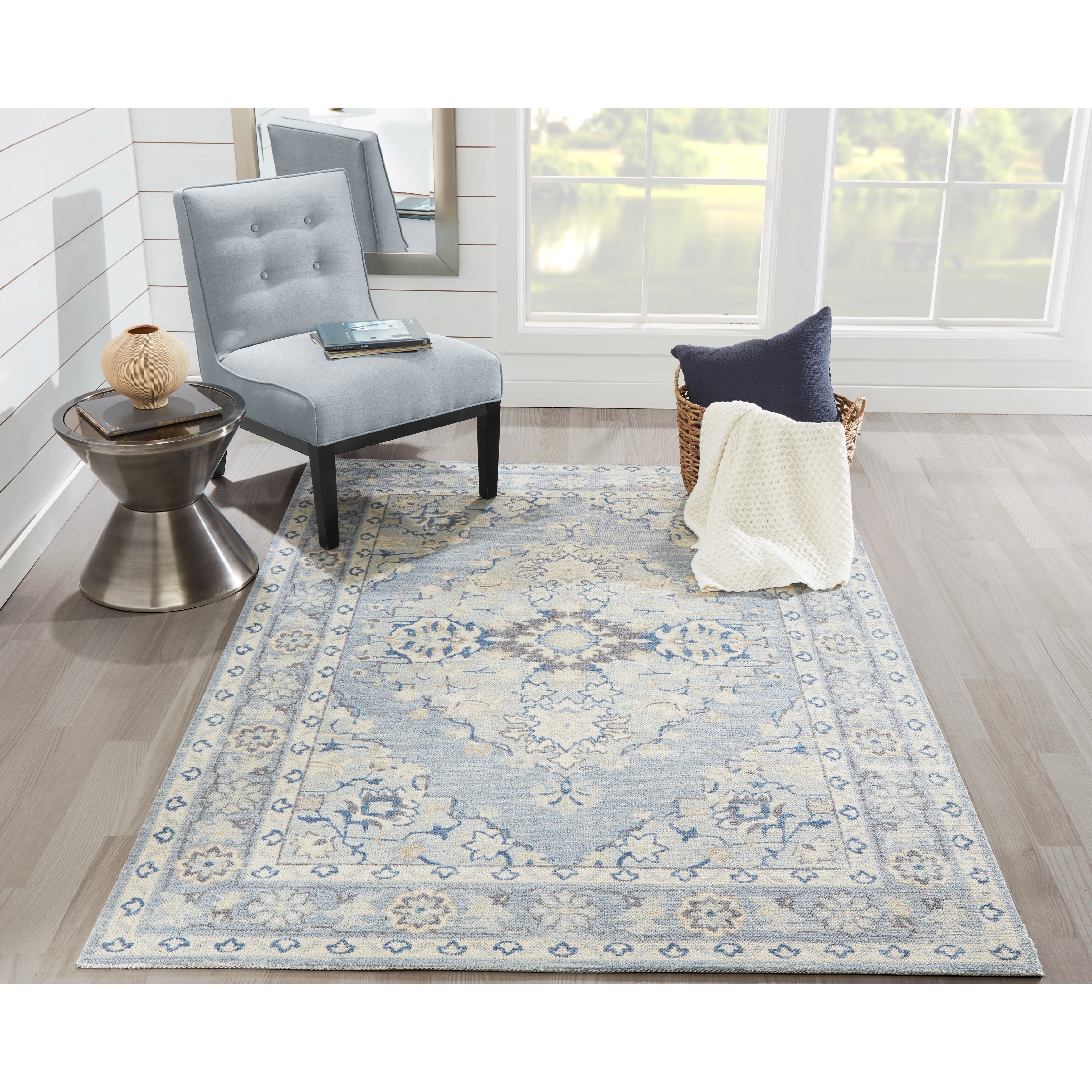 Momeni Anatolia Wool and Nylon Traditional Medallion Area Rug