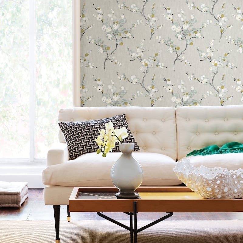 Cloverdale, Mirei Peel & Stick Wallpaper
