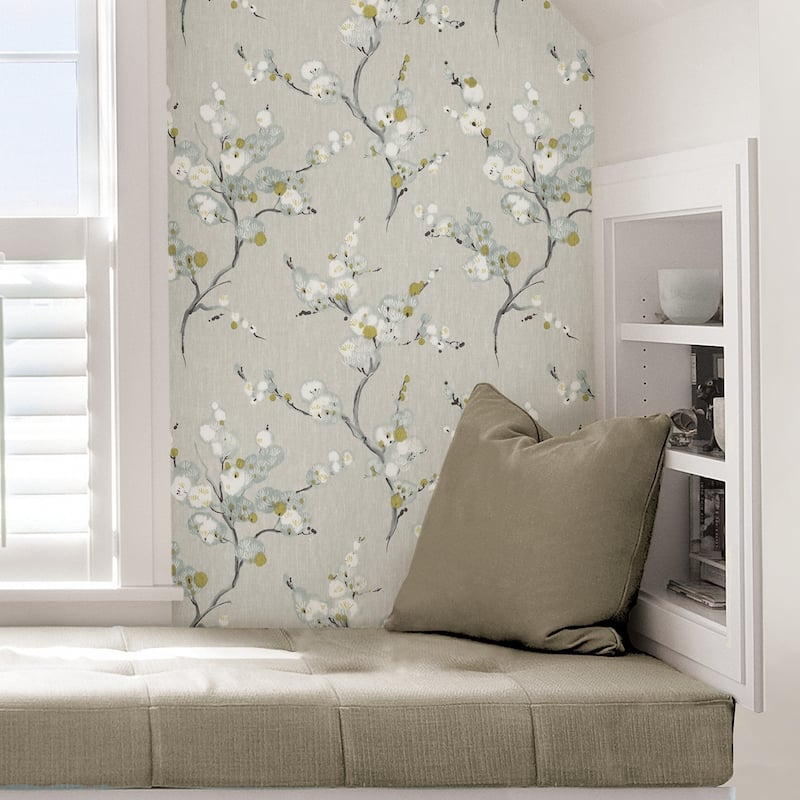 Cloverdale, Mirei Peel & Stick Wallpaper