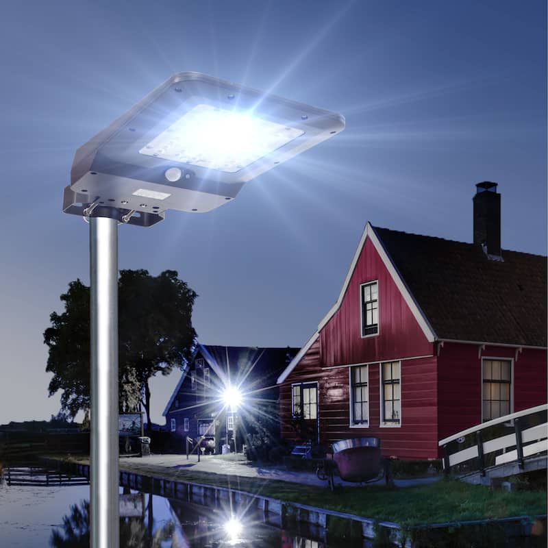 Wagan 1600 Lumens Solar Powered Street Light (Head Only) - 1