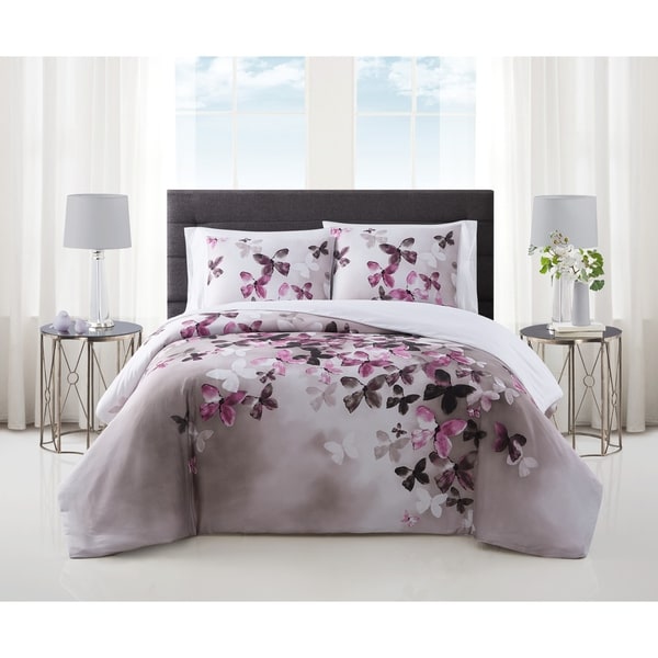 Vince Camuto Lissara 3 Piece Comforter 