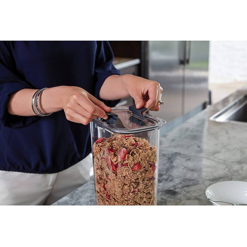 Rubbermaid 1994228 Container, BPA Free Plastic, Brilliance Pantry