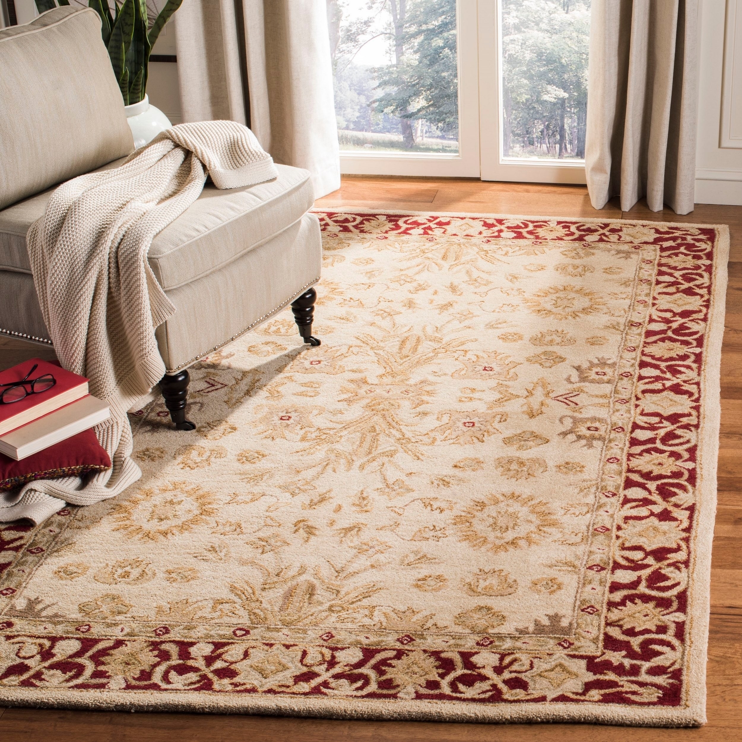 Handmade Mashad Ivory/ Red Wool Rug (5 X 8)