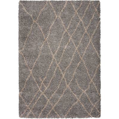 Strick & Bolton Spina Abstract Diamond Plush Area Rug