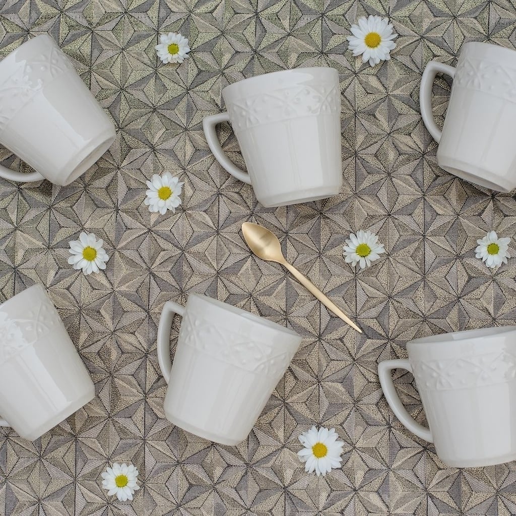 Manhattan Comfort Mendi 12 Mugs (12.17 oz.)