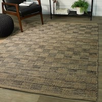 FOSS FLOORS Vintage Taupe/White 6x8 Area Rug - TPR, Outdoor Rugs