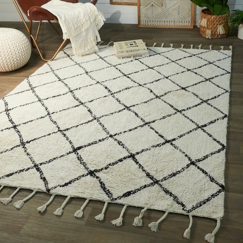 Petre Moroccan Shag Area Rug - 7'10" x 9'3" - White