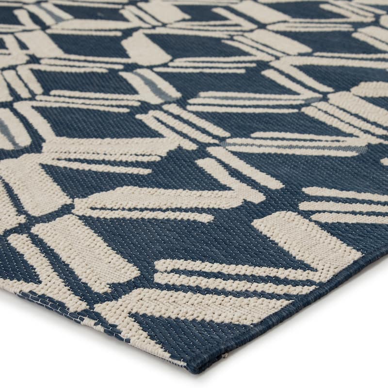 Azili Indoor/ Outdoor Trellis Poly Area Rug by Havenside Home