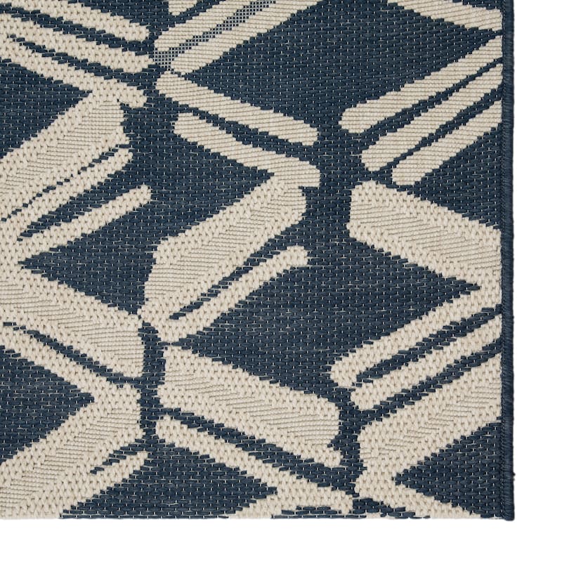 Azili Indoor/ Outdoor Trellis Poly Area Rug by Havenside Home