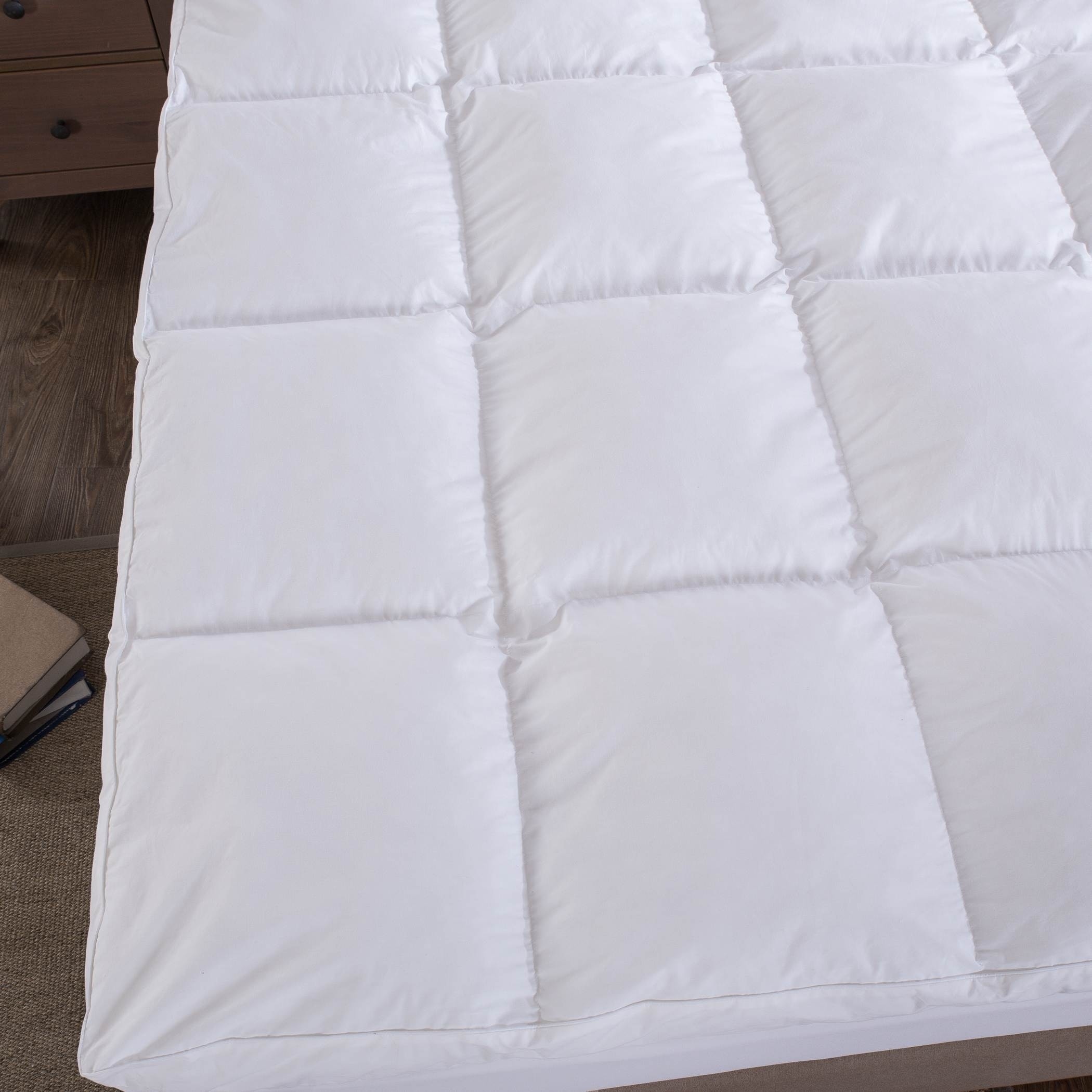 Down Alternative Featherbed Mattress Topper