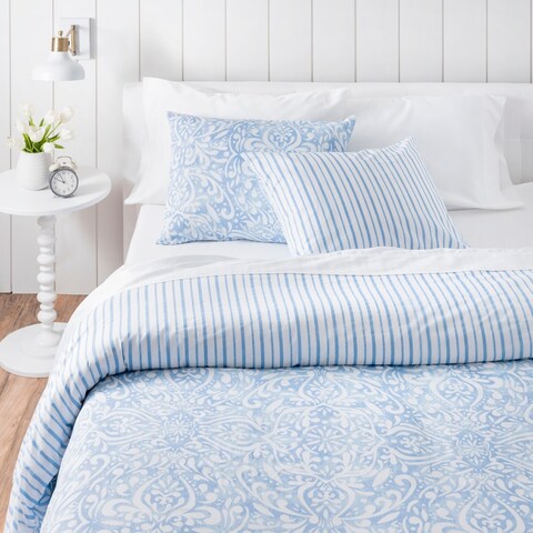 Martha Stewart Avery Medallion 3 Piece Comforter Set