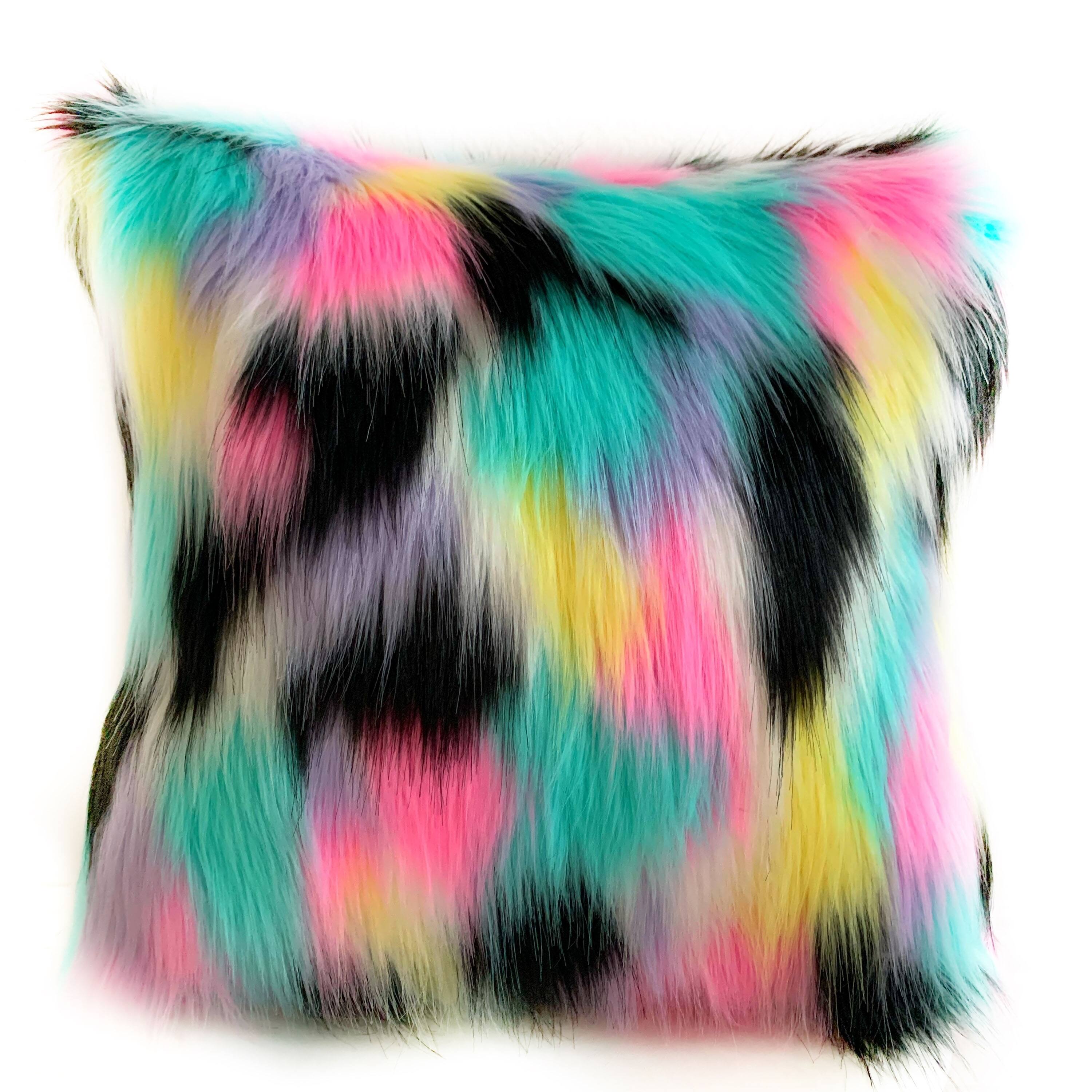 Plutus Brands Exotic Ceramic Owl with Glossy Finish and Bright Colors UE0560 Plutus Brands Exotic Ceramic Owl with Glossy Finish and Bright Colors UE0560