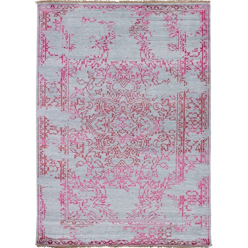 Hand-knotted Jules Ushak Pink, Grey Rug - 5'6" x 7'7"/5'6 x 7'7
