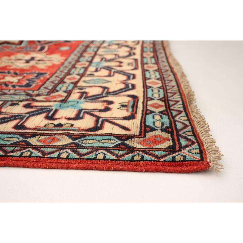 Hand-knotted Finest Gazni Red Wool Rug - 6'9" x 10'1"/6'9 x 10'1