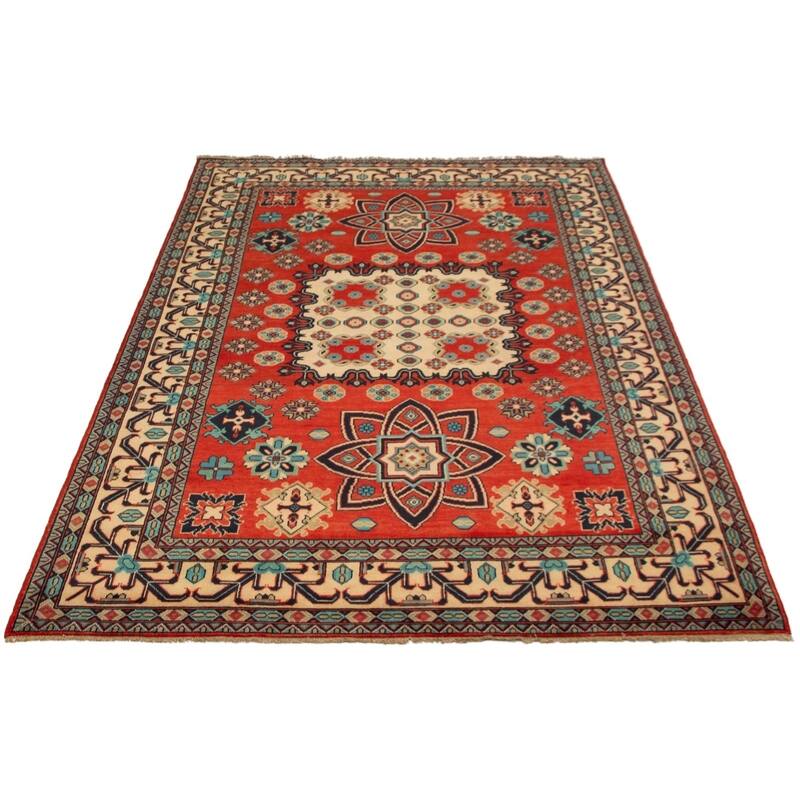 Hand-knotted Finest Gazni Red Wool Rug - 6'9" x 10'1"/6'9 x 10'1