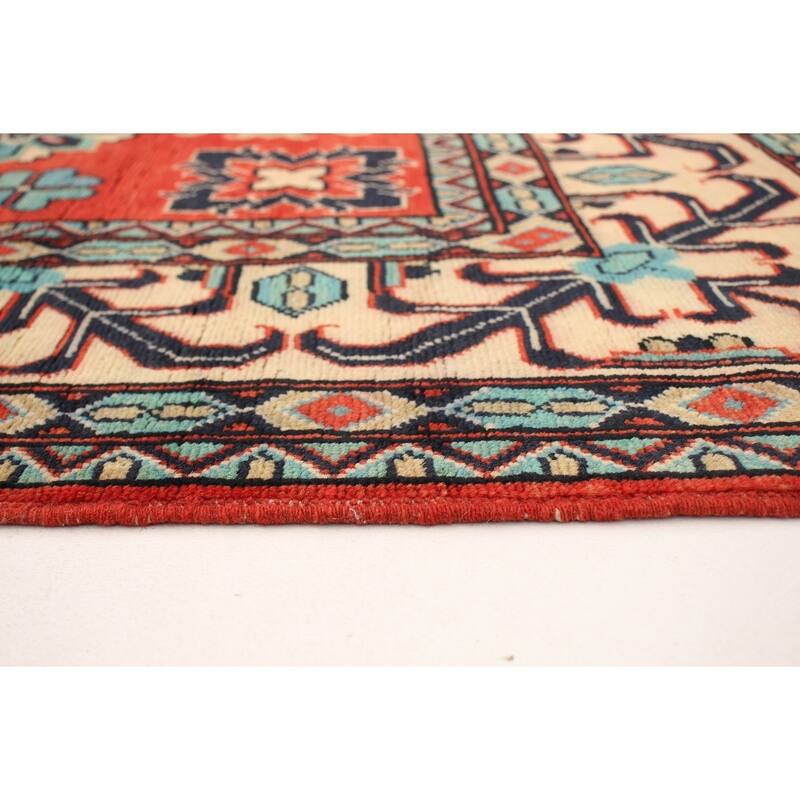 Hand-knotted Finest Gazni Red Wool Rug - 6'9" x 10'1"/6'9 x 10'1
