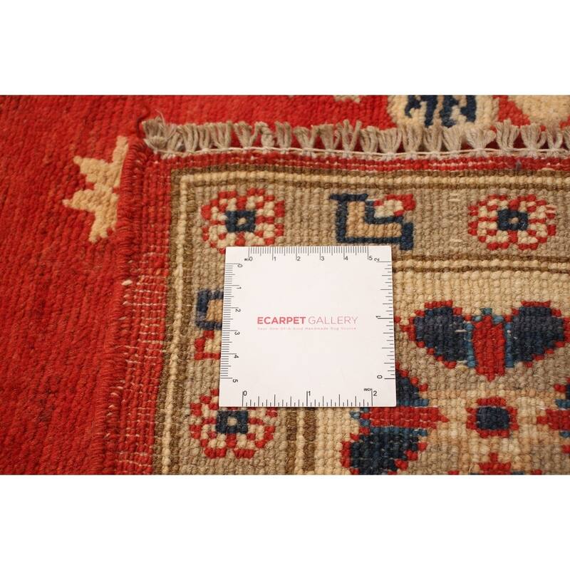 Hand-knotted Finest Gazni Red Wool Rug - 4'10 x 6'5/4'10" x 6'5"