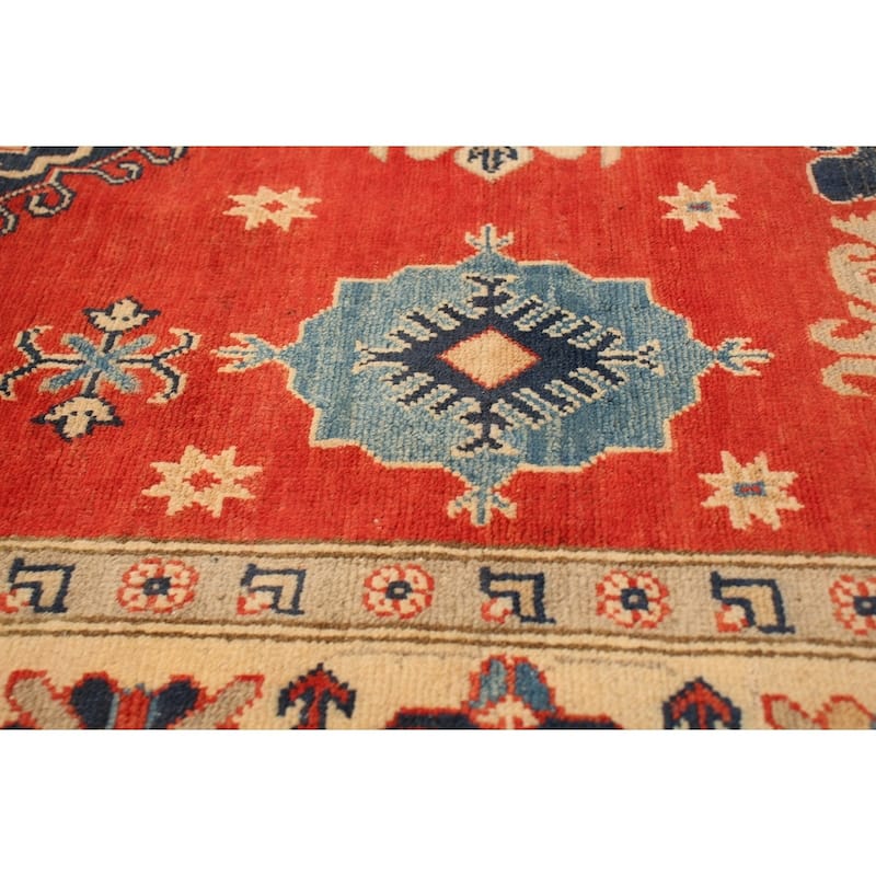 Hand-knotted Finest Gazni Red Wool Rug - 4'10 x 6'5/4'10" x 6'5"